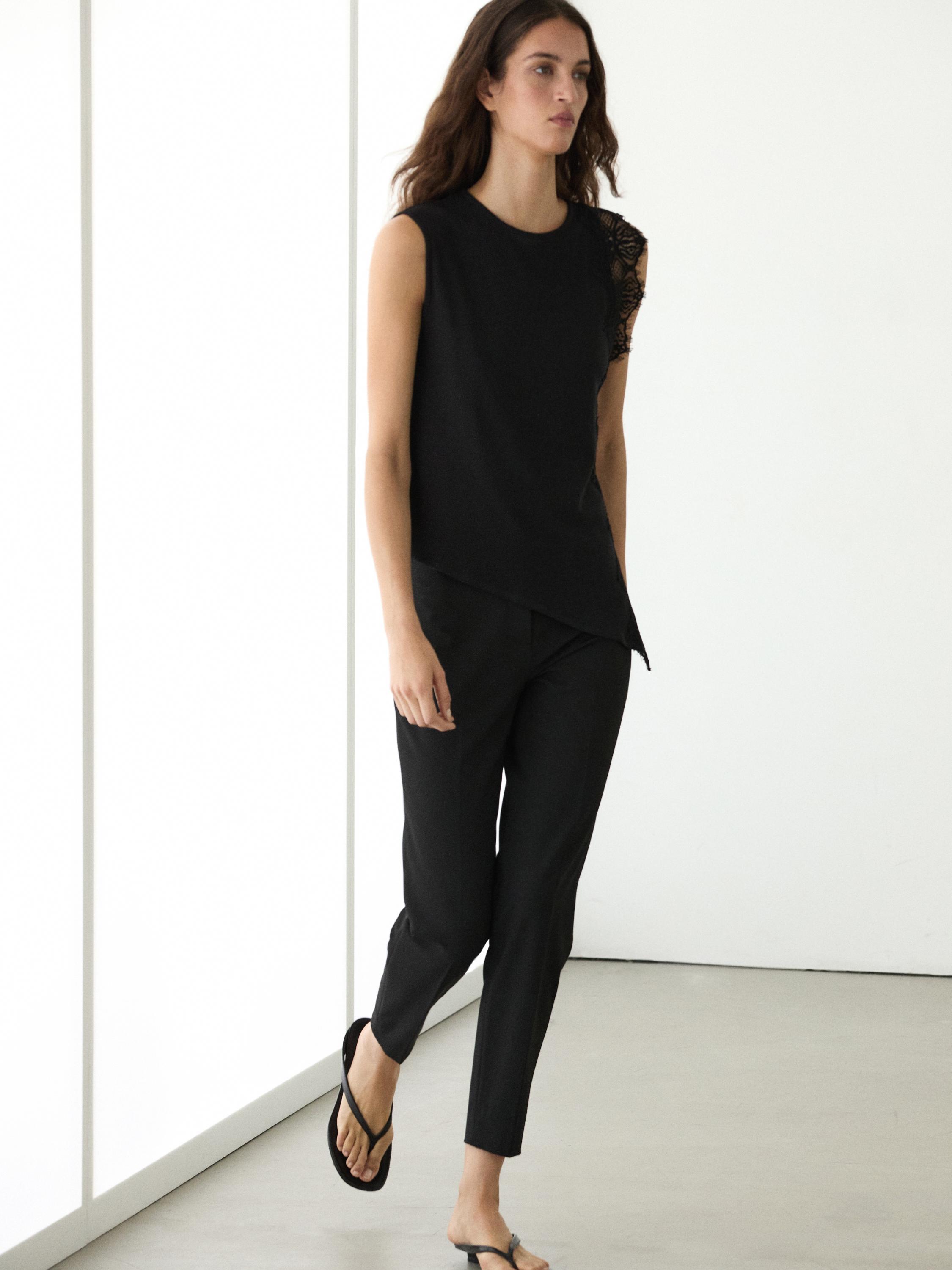 Sleeveless top with lace detail